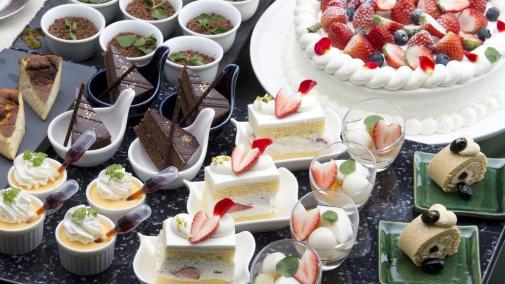 夕食ビュッフェのデザートも充実してる！