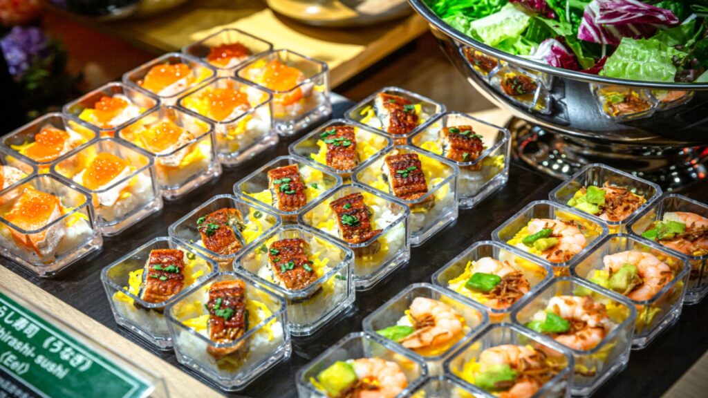 夕食ビュッフェ