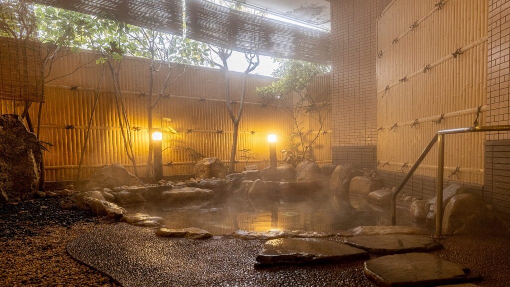 ホテル内の露天風呂