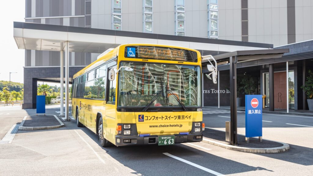 ディズニーランドとディズニーシーへ行ける無料シャトルバス