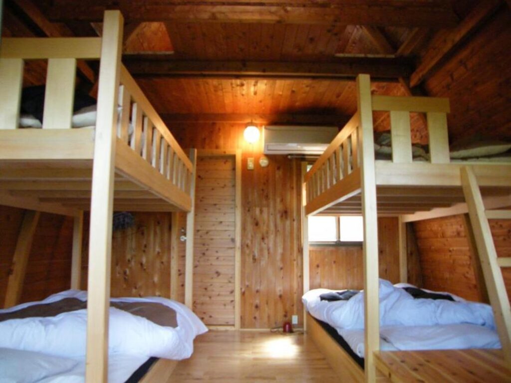 ２～４名用の部屋
２段ベッドが２つ