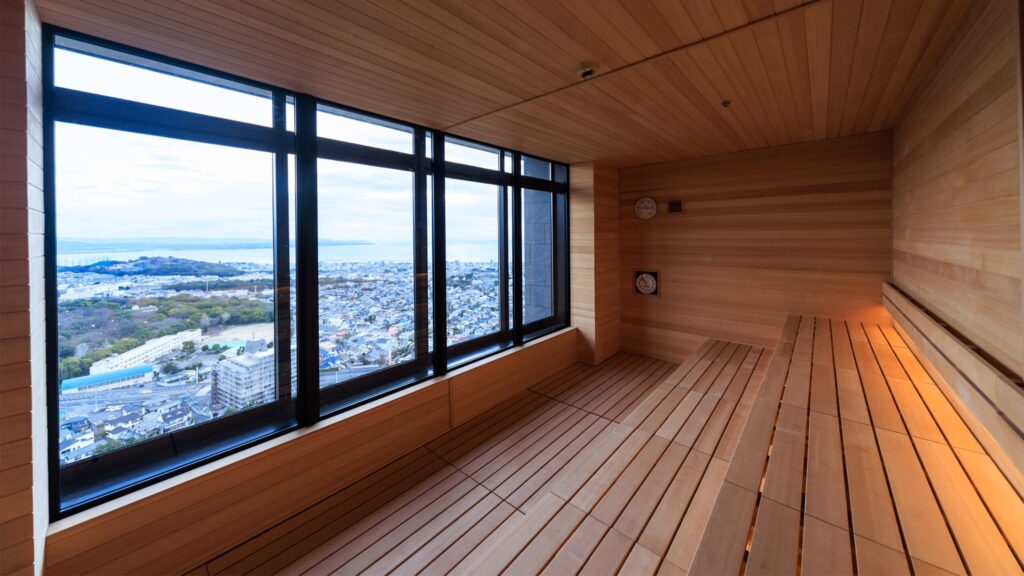 宙湯のサウナ。こちらも絶景です!