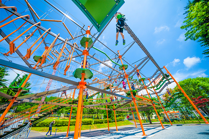 国内最大級のアスレチック「スカイトレイル」