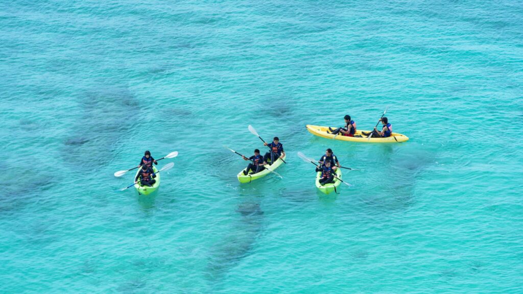 ダイビング、マリンジェット、バナナボートなどアクティビティも楽しめる!